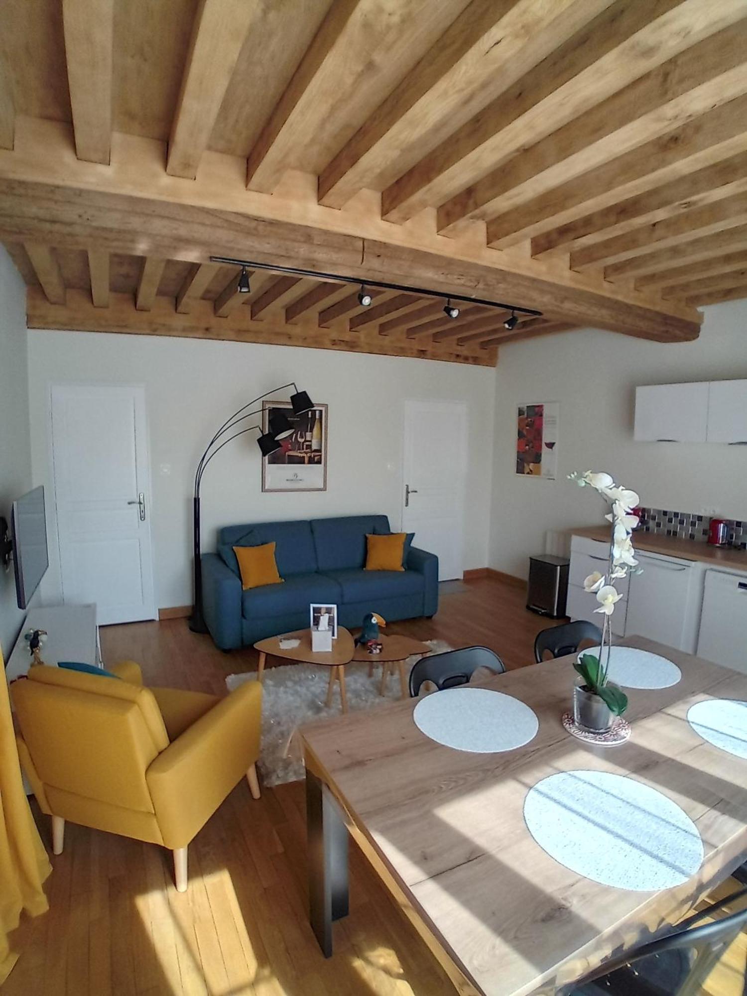 Climats Des Echaliers Apartment Beaune  Ruang foto