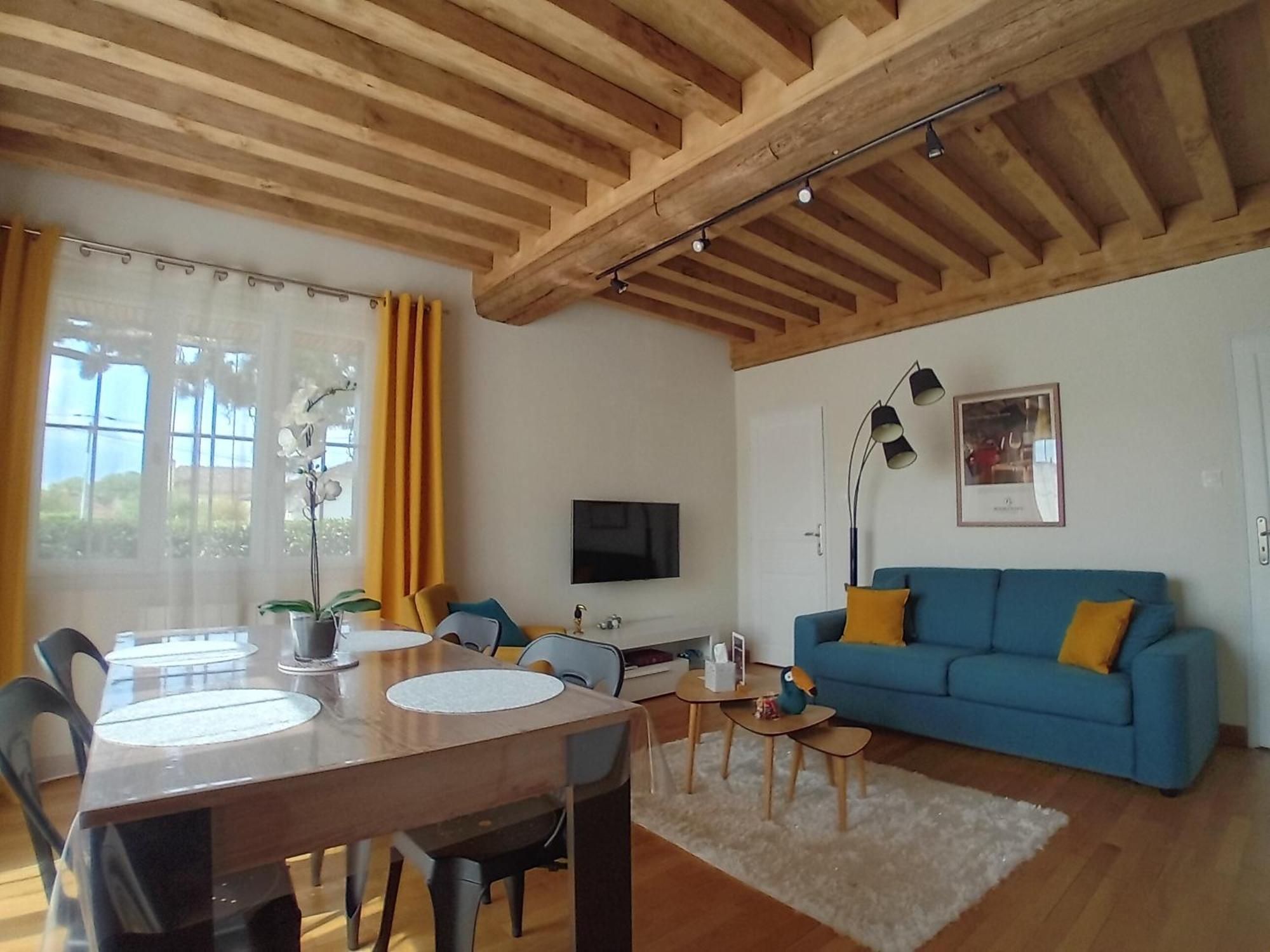 Climats Des Echaliers Apartment Beaune  Ruang foto